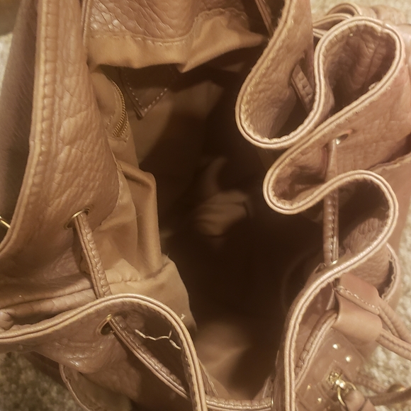 Purse - Picture 2 of 2